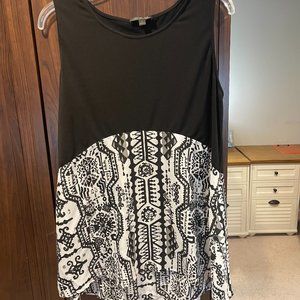 Sleeveless Maternity Top